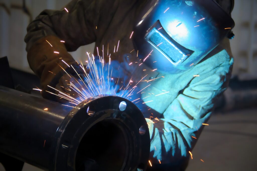 men-employee-job-3750381 men, employee, job-3750381.jpg